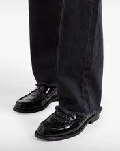 Load image into Gallery viewer, Wirdo Patent Monogram Loafers