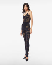 Load image into Gallery viewer, Camo Seamless Leggings
