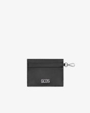 Load image into Gallery viewer, Comma Card Holder | Unisex Small Leather Goods Black | GCDS®
