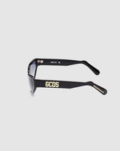 Load image into Gallery viewer, GD0024 CAT-EYE SUNGLASSES: Unisex Sunglasses Black | GCDS
