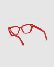 Load image into Gallery viewer, GD5012 Cat-eye eyeglasses : Women Sunglasses Red  | GCDS
