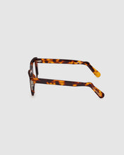 Load image into Gallery viewer, GD5012 Cat-eye eyeglasses : Women Sunglasses Tortoise  | GCDS
