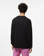 Load image into Gallery viewer, Waved Logo Long Sleeves T-Shirt | Men T-shirts Black | GCDS Spring/Summer 2023
