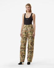 Load image into Gallery viewer, Gcds Hentai Cargo Trousers | Women Trousers Military Green | GCDS Spring/Summer 2023
